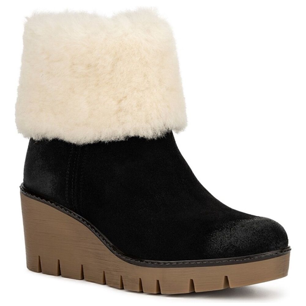 Vintage Foundry Co. Suede /Sheep’s Fur Poppy Booties Size 8 / NWOB